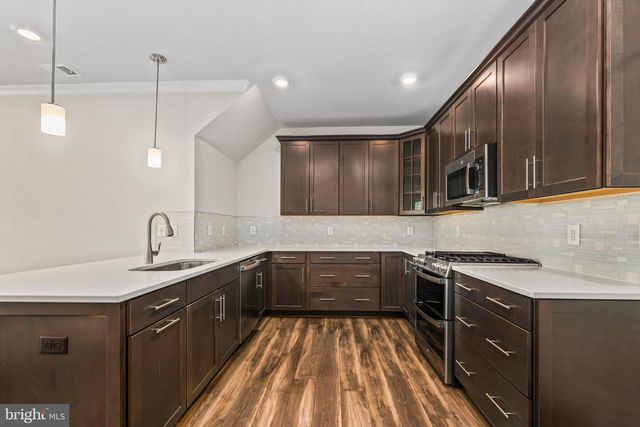 43339 GOSHEN RUN SQ, Ashburn, VA 20148