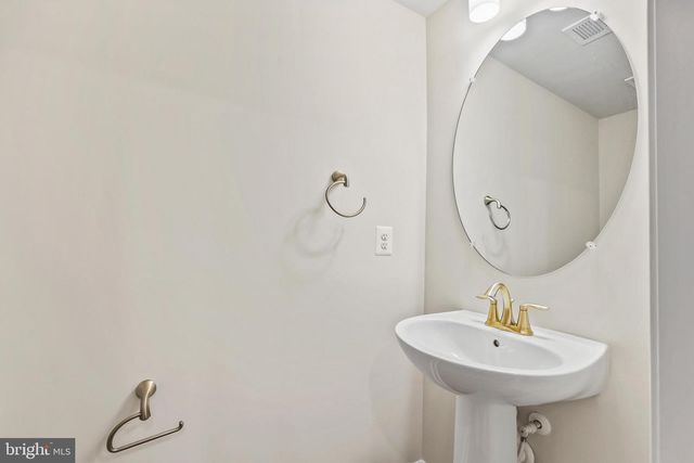 43339 GOSHEN RUN SQ, Ashburn, VA 20148