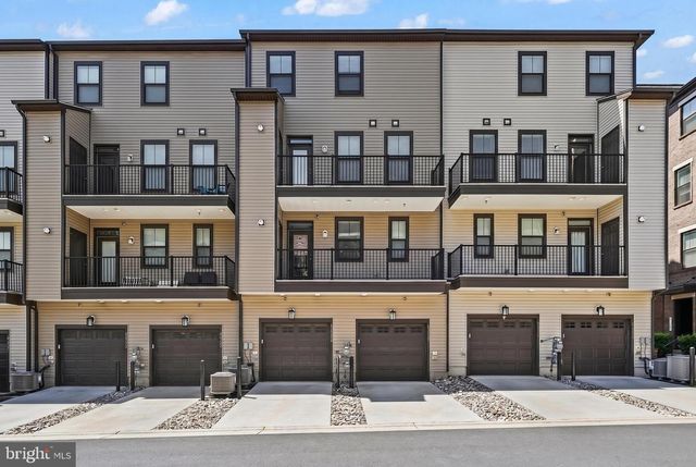 43339 GOSHEN RUN SQ, Ashburn, VA 20148