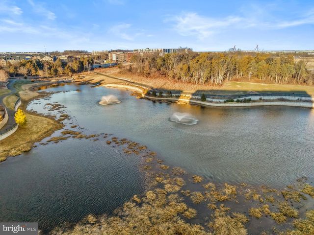 43339 GOSHEN RUN SQ, Ashburn, VA 20148