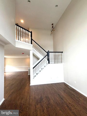 40 HEARTHSTONE LN, Marlton, NJ 08053