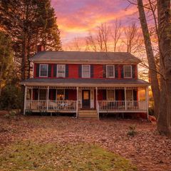 1974 Hunt Crossing Court, Lawrenceville, GA 30043