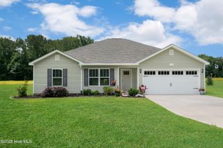 403 Crown Drive, Washington, NC 27889