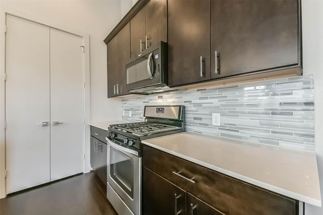 3206 N Macgregor Way A, Houston, TX 77004