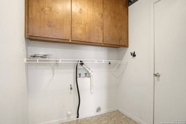 261 Fawn Ln, Spring Branch, TX 78070