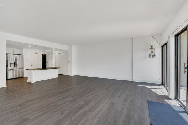 6666 Brookmont Ter Apt 307, Nashville, TN 37205