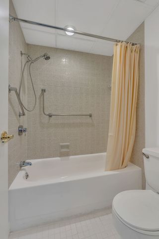 6666 Brookmont Ter Apt 307, Nashville, TN 37205