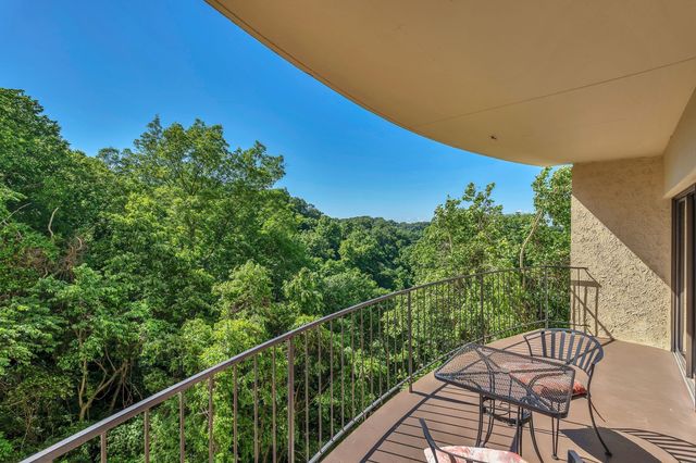 6666 Brookmont Ter Apt 307, Nashville, TN 37205