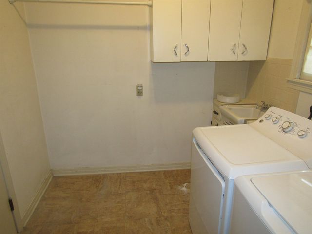 500 W Beloit Ave., Salina, KS 67401