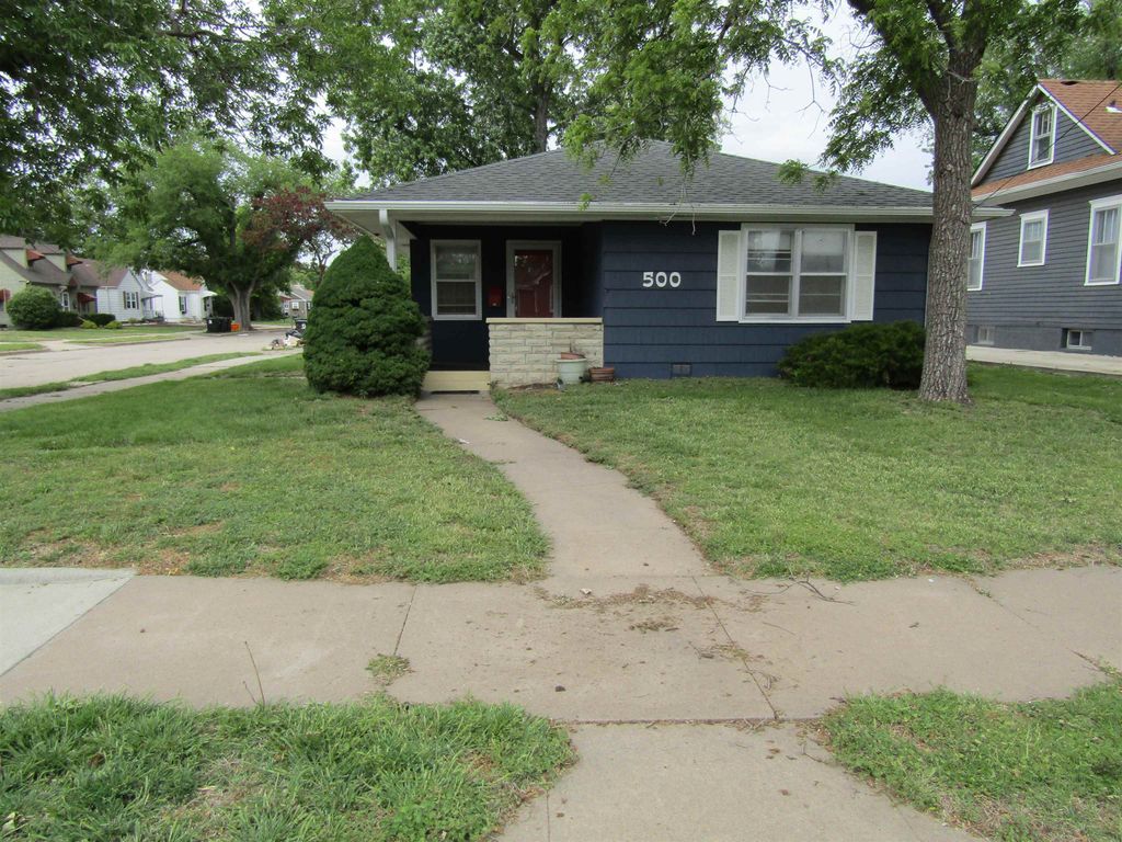 500 W Beloit Ave., Salina, KS 67401