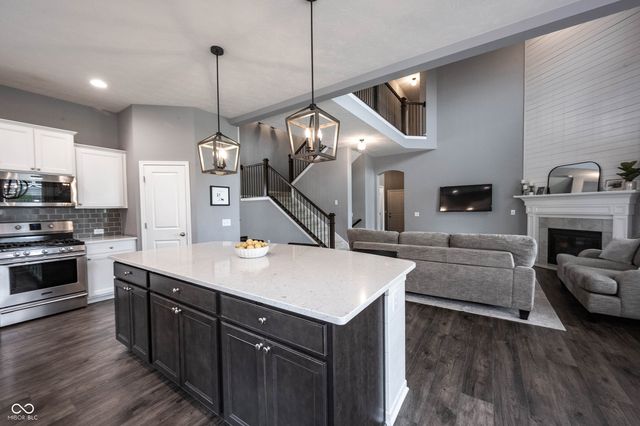 10972 Cliffside Drive, Fortville, IN 46040