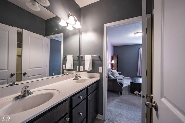 10972 Cliffside Drive, Fortville, IN 46040