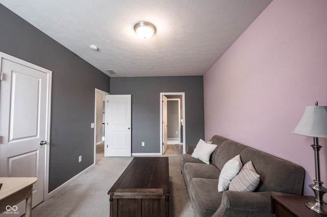 10972 Cliffside Drive, Fortville, IN 46040