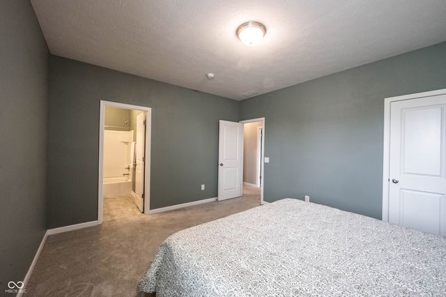 10972 Cliffside Drive, Fortville, IN 46040