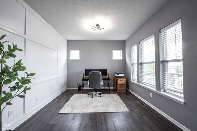 10972 Cliffside Drive, Fortville, IN 46040