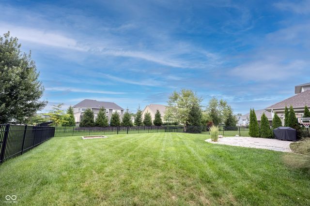 10972 Cliffside Drive, Fortville, IN 46040
