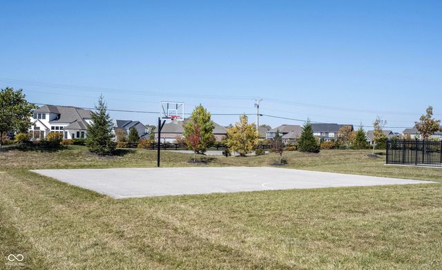 10972 Cliffside Drive, Fortville, IN 46040