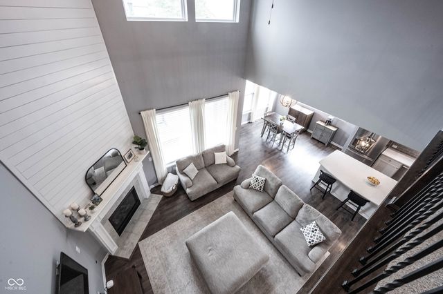 10972 Cliffside Drive, Fortville, IN 46040