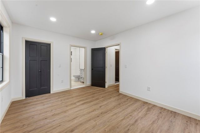10 Buffalo Court, Providence, RI 02909