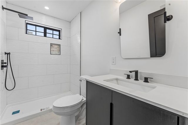 10 Buffalo Court, Providence, RI 02909
