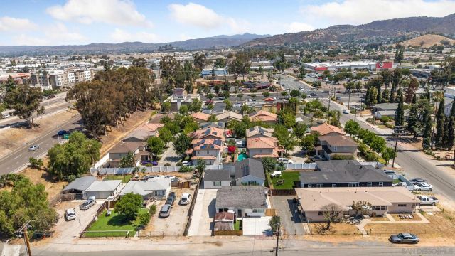 160 Cedar Street, El Cajon, CA 92021