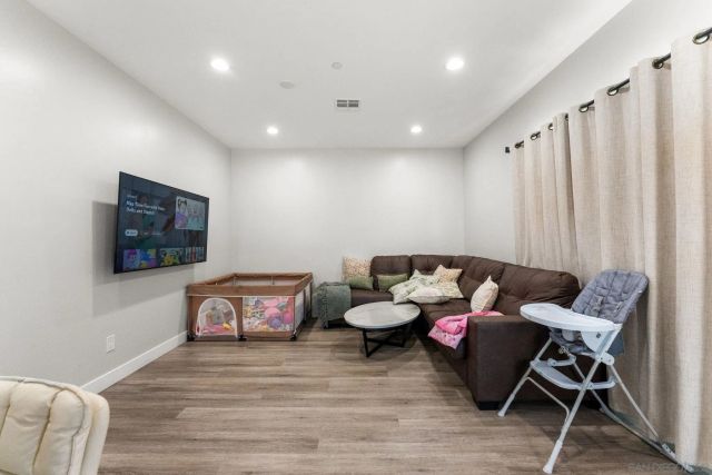 160 Cedar Street, El Cajon, CA 92021