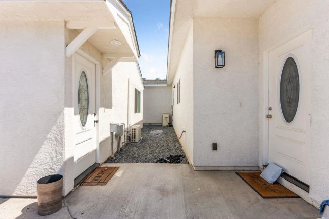 160 Cedar Street, El Cajon, CA 92021
