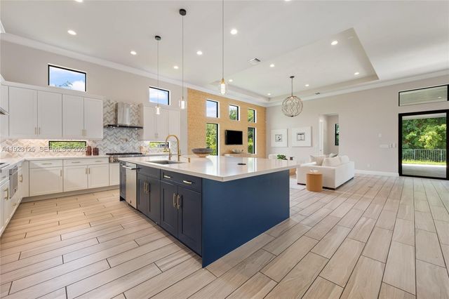 17130 Magnolia Estates Drive, Southwest Ranches, FL 33331