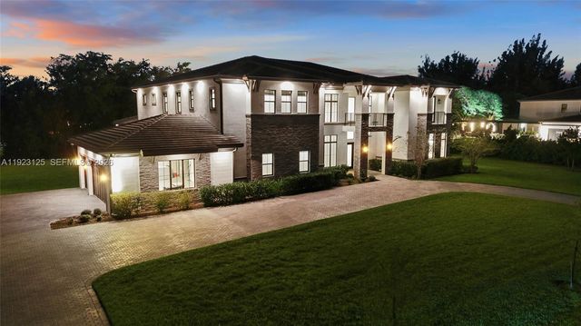 17130 Magnolia Estates Drive, Southwest Ranches, FL 33331