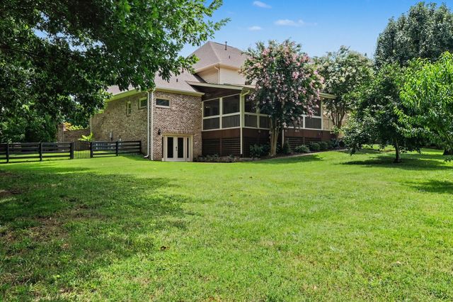 1308 Lewisburg Pike, Franklin, TN 37064