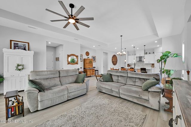 85390 SANDY RIDGE Loop, Yulee, FL 32097