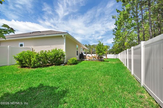 85390 SANDY RIDGE Loop, Yulee, FL 32097