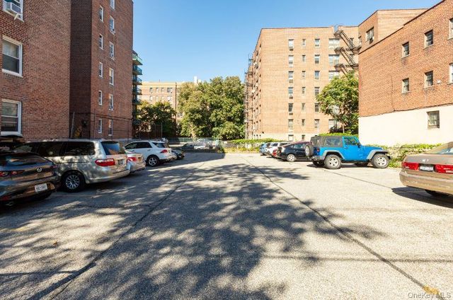 3215 Arlington Avenue 2A, Bronx, NY 10463