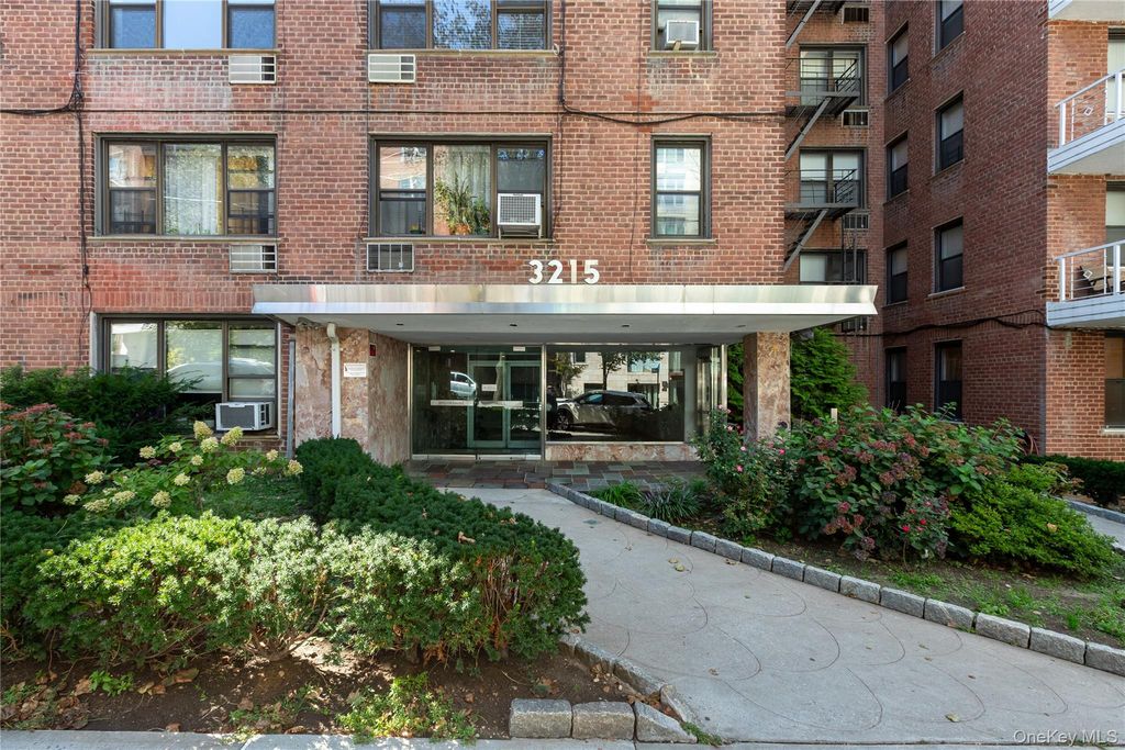 3215 Arlington Avenue 2A, Bronx, NY 10463 — exterior