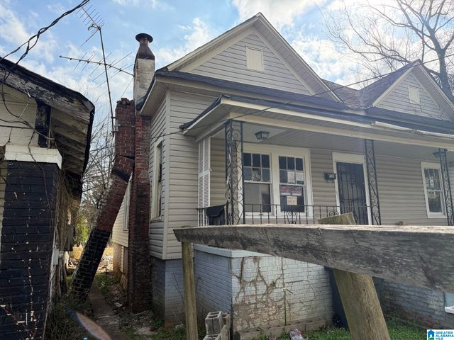 1557 CLEVELAND AVENUE SW, Birmingham, AL 35211