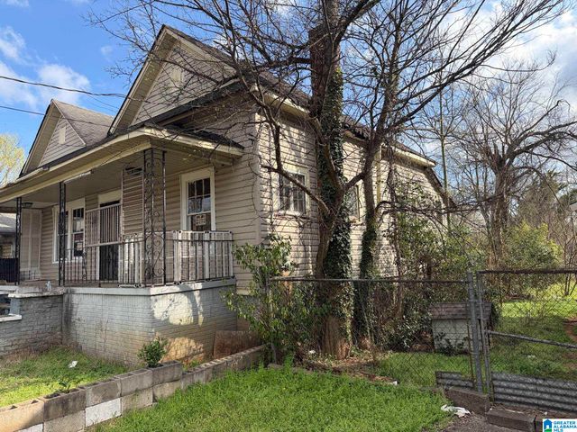 1557 CLEVELAND AVENUE SW, Birmingham, AL 35211