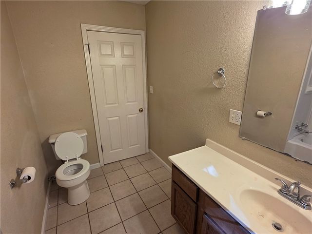 1937 Lawson Street, Fayetteville, AR 72703