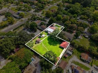 15425 N Miami Avenue, Miami, FL 33169