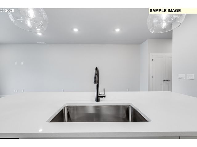 12080 Sw TRASK St, Beaverton, OR 97007