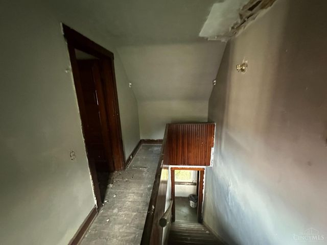 2307 Vine Street, Cincinnati, OH 45219