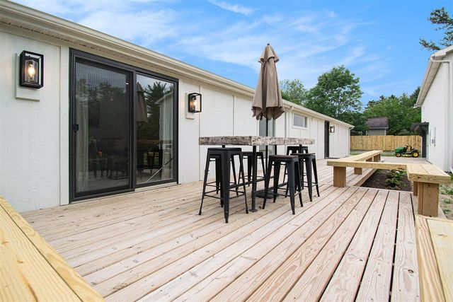 8460 Warren Woods Road, Three Oaks, MI 49128