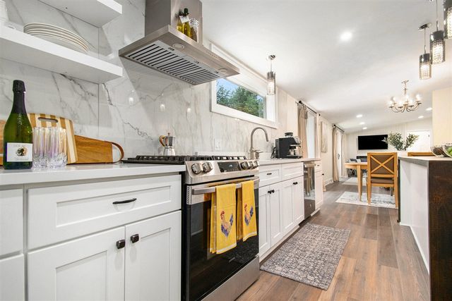 8460 Warren Woods Road, Three Oaks, MI 49128