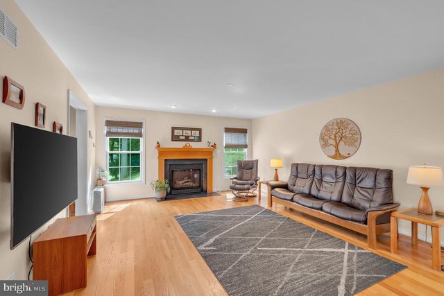 2074 OLD FRIDINGER MILL RD, Westminster, MD 21157
