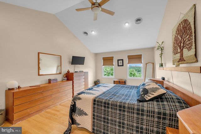 2074 OLD FRIDINGER MILL RD, Westminster, MD 21157