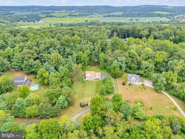 2074 OLD FRIDINGER MILL RD, Westminster, MD 21157