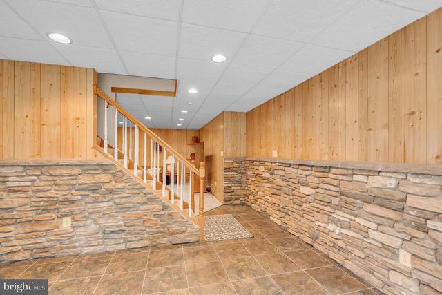 2074 OLD FRIDINGER MILL RD, Westminster, MD 21157