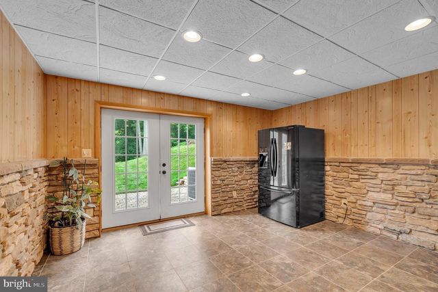 2074 OLD FRIDINGER MILL RD, Westminster, MD 21157