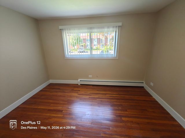 8892 Jody Lane 1E, Des Plaines, IL 60016