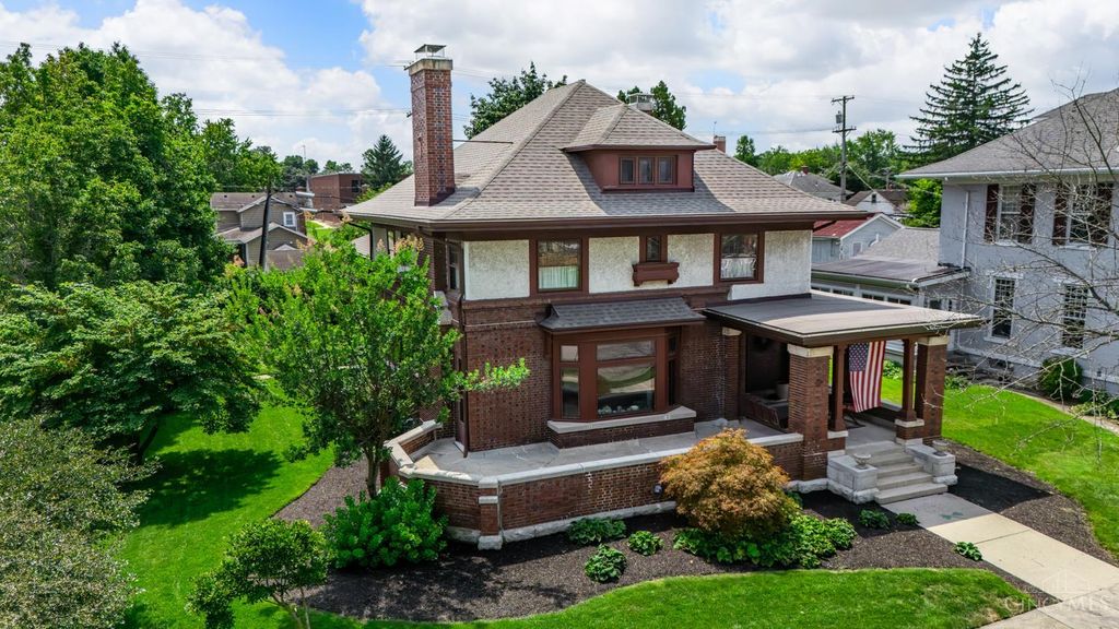 206 W Main Street, Tipp City, OH 45371