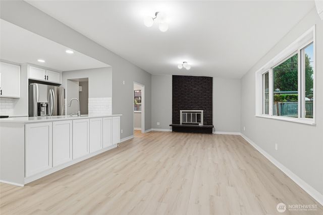 101 161st Street SE, Bothell, WA 98012